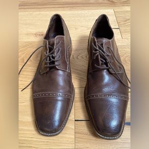 Florsheim leather dress shoes